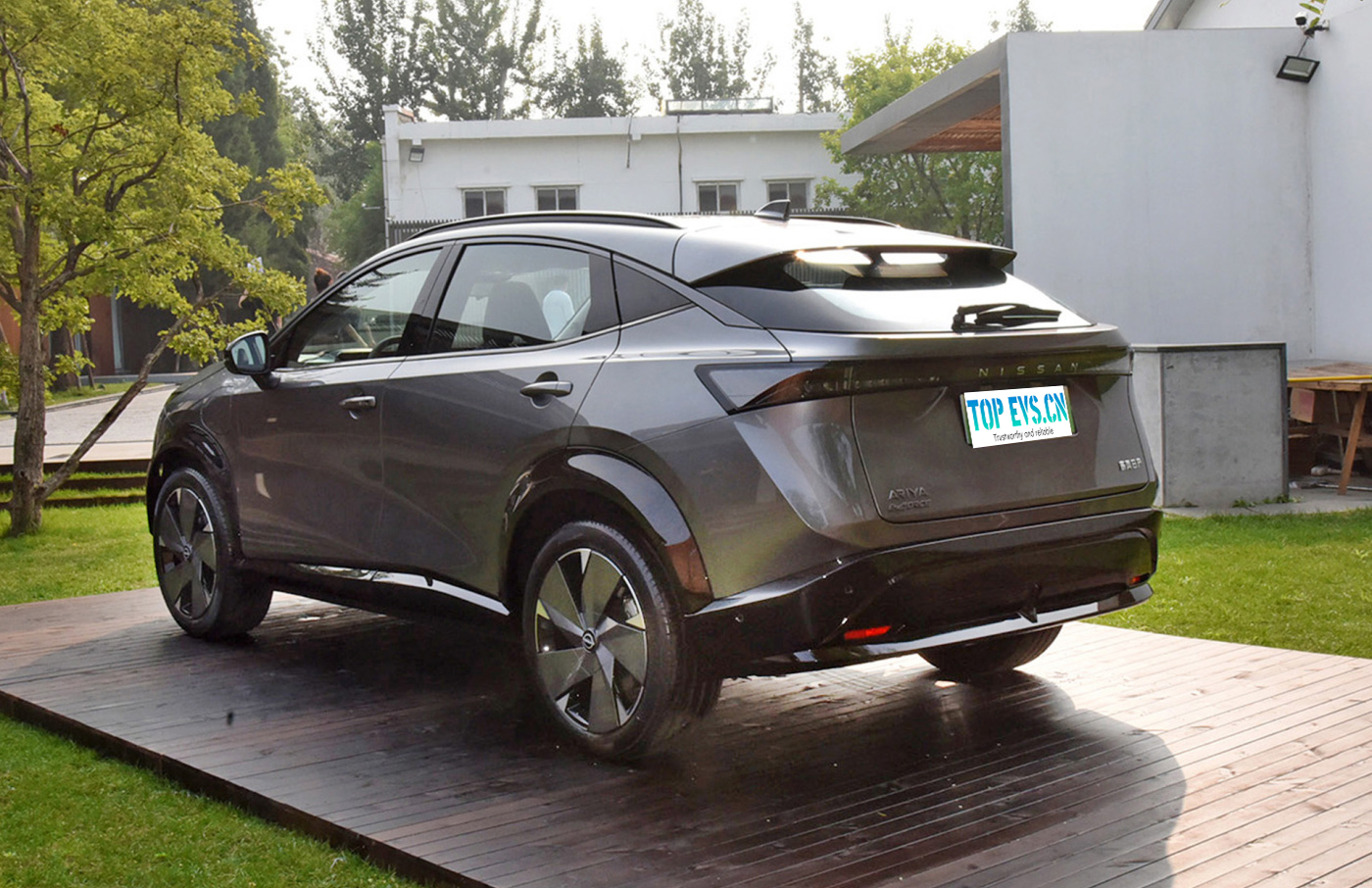 NISSAN ARIYA